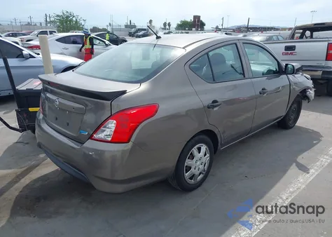 2015 Nissan Versa 1.6 S+ z USA, uszkodzony, nr VIN 3N1CN7AP2FL901839
